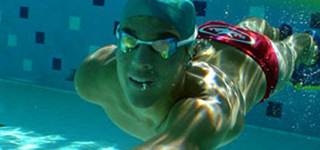 Man swimming with View Sports Prescriptions swimming goggles for men and women