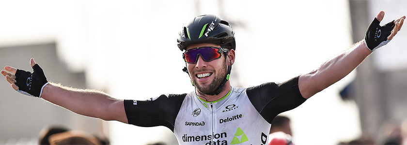 Mark Cavendish wearing Oakley sunglasses for cycling