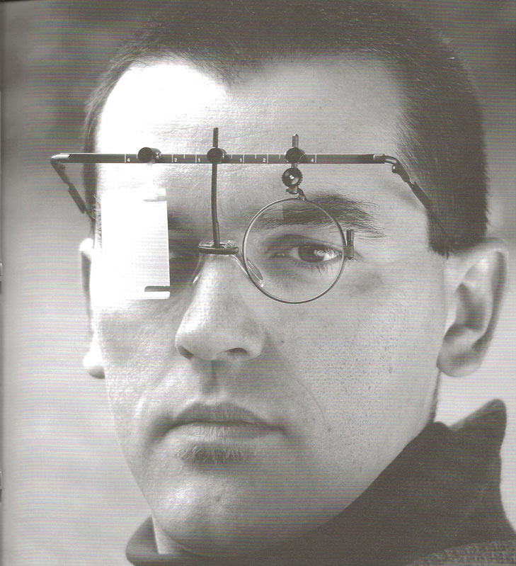 Image of man using Winner Prescriptions sport glasses 