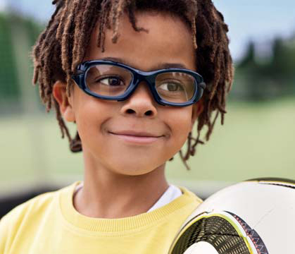 Choosing sports Protective Eyewear for childrens safety glasses football or Rugby Sunglasses and Goggles for Skiing and Snowboarding -  Prescription men and women sport