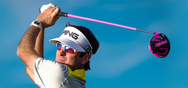 Bubba Watson playing golf wearing Oakley sunglasses